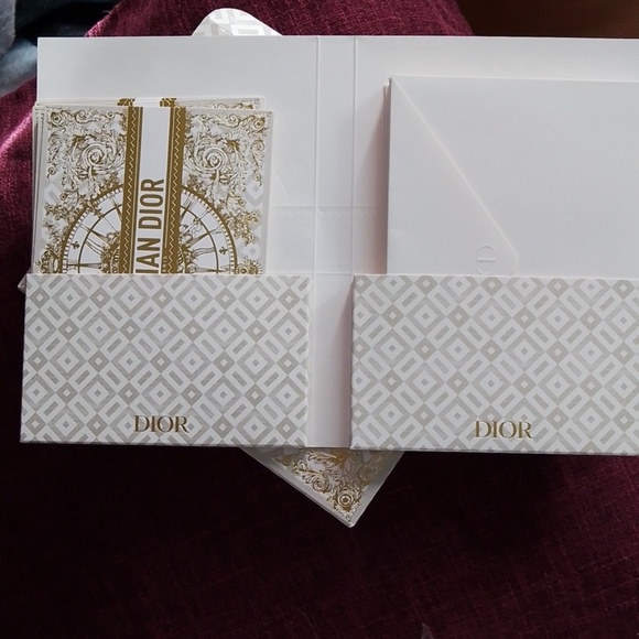 Christian Dior Gold and White Stationery Set - Picture 10 of 10